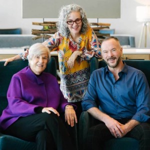 Лиза Марчиано, Дебора Стюарт, Джоузеф Лий