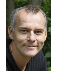 Д-р Михаел Нелс