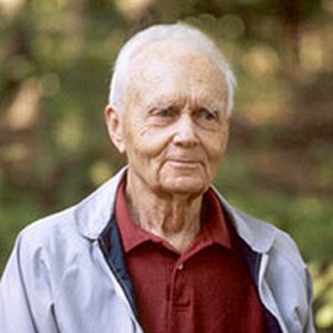 Джоузеф Чилтън Пиърс