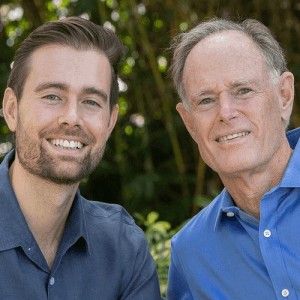 д-р Дейвид Пърлмътър, д-р Остин Пърлмътър, Кристин Лобърг