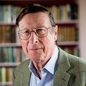 Max Hastings